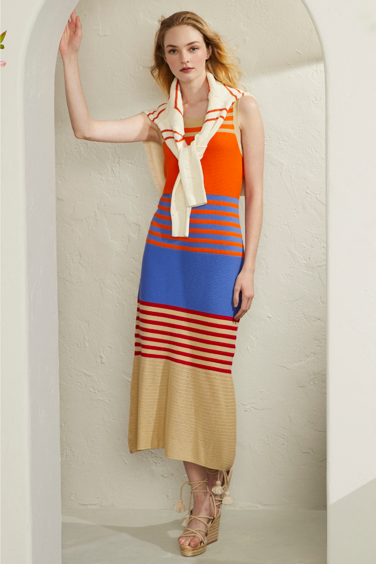 Get In Line | Alessia & Pippa