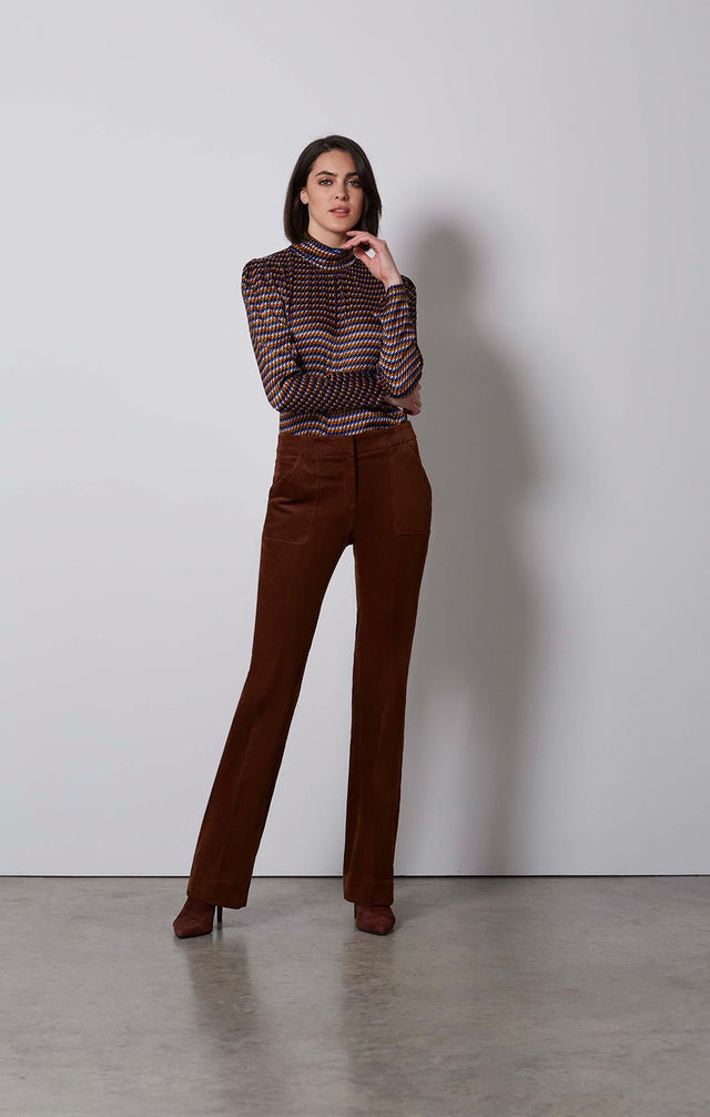 CAFE-BOOTCUT CORDUROY TROUSERS-2-pt-1843-ON MODEL