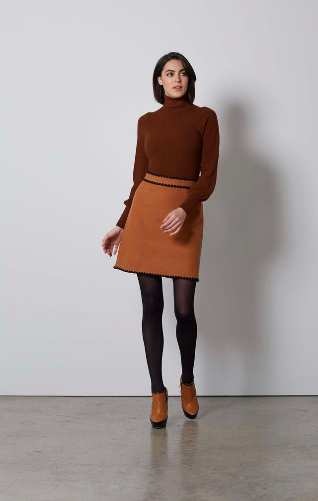 CAPPUCCINO-MERINO KNIT SKIRT-2-sk-2211-ON MODEL