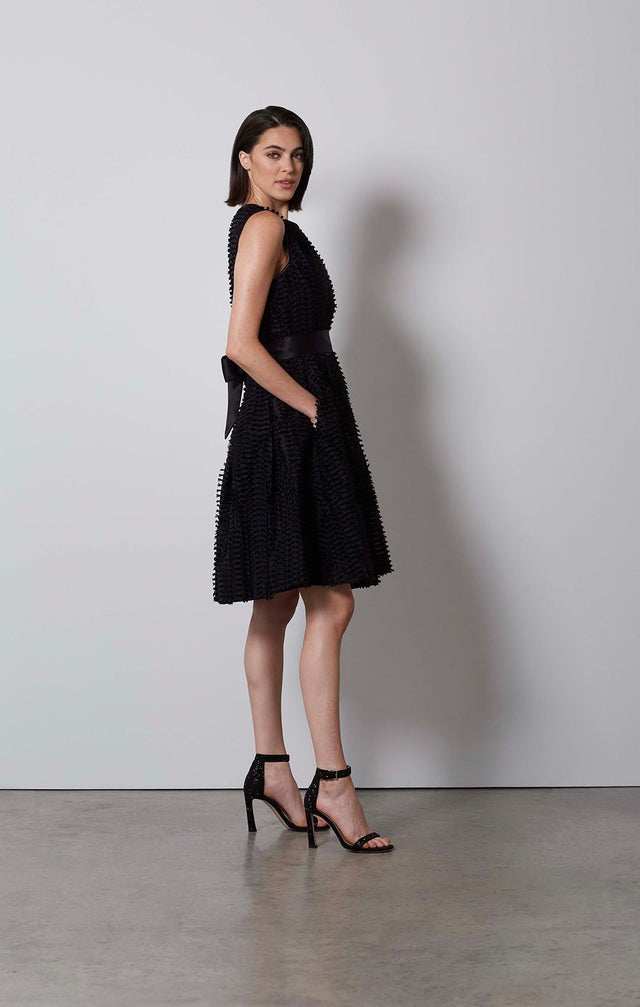 CELEBRITY-FIL COUPÉ JACQUARD DRESS-2-dr-1848-ON MODEL
