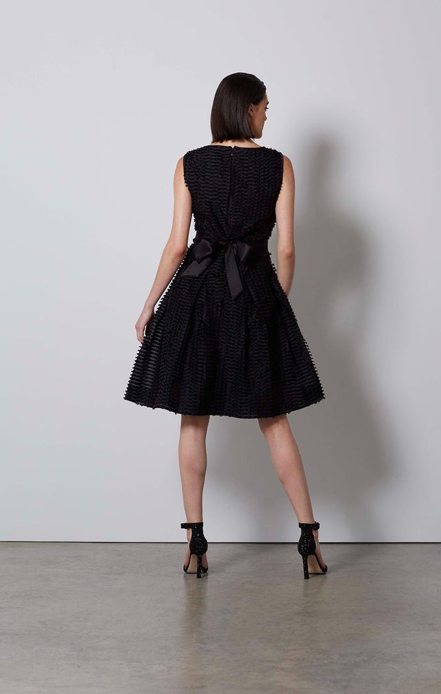 CELEBRITY-FIL COUPÉ JACQUARD DRESS-2-dr-1848-ON MODEL