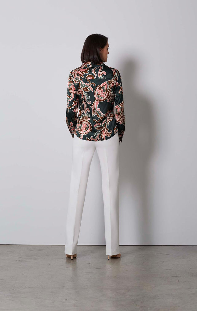 FASCINATION-STRETCH-SILK PAISLEY BLOUSE-2-tp-1831-ON MODEL