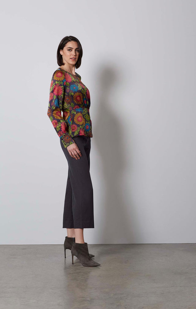 KAHLO-FLOWER PRINT BLOUSE-2-tp-1859-ON MODEL