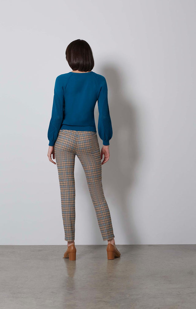 MARIANA-LANTERN-SLEEVE KNIT TOP-2-kn-1862-ON MODEL