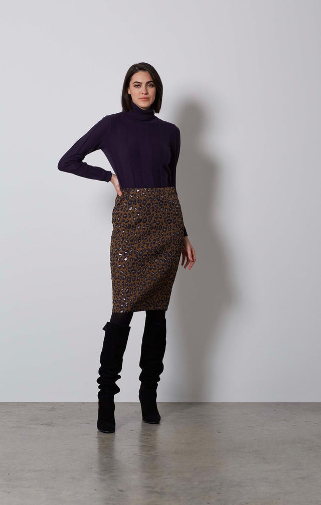 VARIABLE-METALLIC LEOPARD-LOOK SKIRT-4-sk-2168-ON MODEL