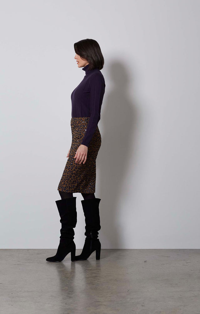 VARIABLE-METALLIC LEOPARD-LOOK SKIRT-4-sk-2168-ON MODEL
