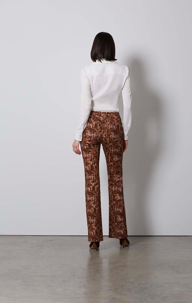 VILLAGER-PRINT JEANS-2-pt-1852-ON MODEL