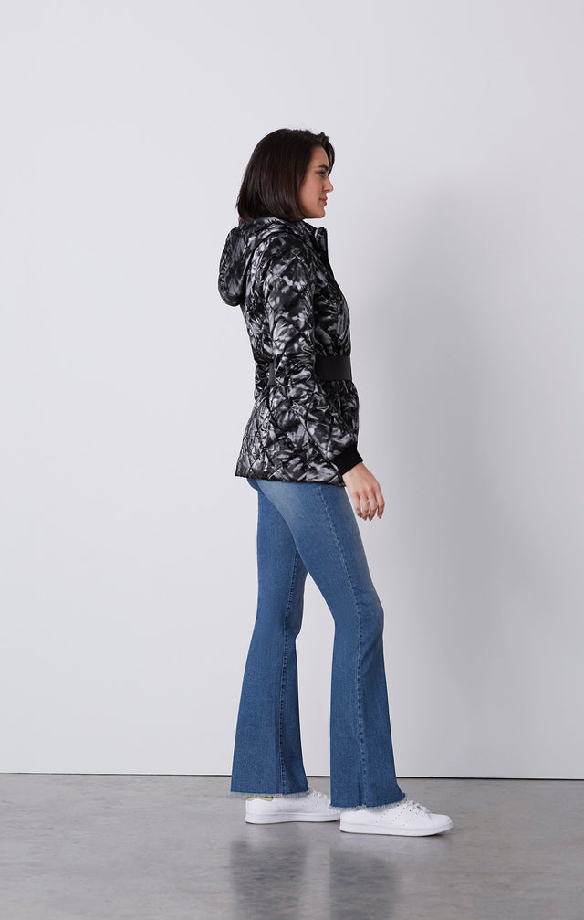 Lake Placid - Printed Diamond-Quilted Taffeta Hoodie With Belt - On Model
