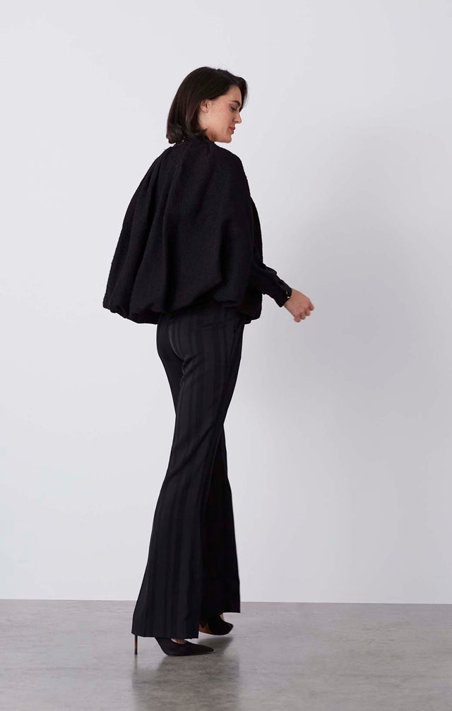 Showtime - Wool-Rich Capelet - On Model