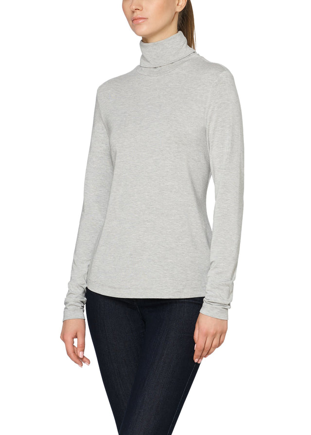 Mood - Sustainable Grey Turtleneck - On Model