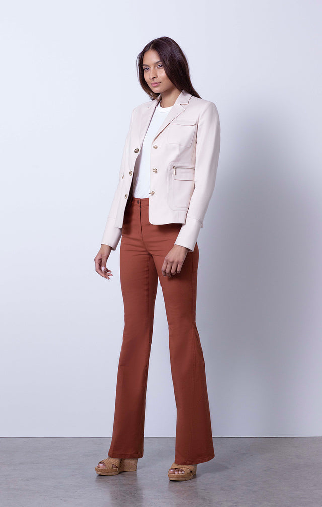 Swirl Brown - Traveling Seam Jeans - On Model
