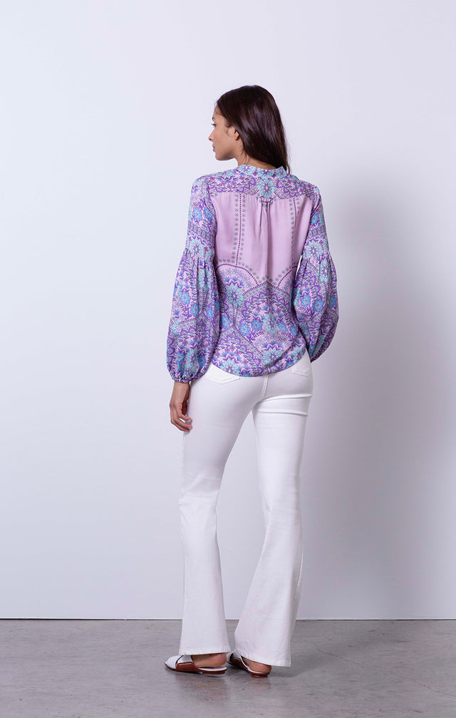 Carnevale - Silk-Enriched Floral Blouse - On Model