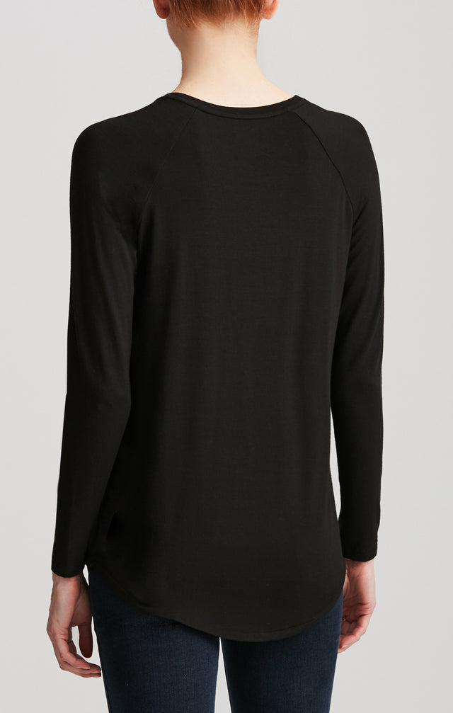 Nero - Modal Baseball Tee - On Model