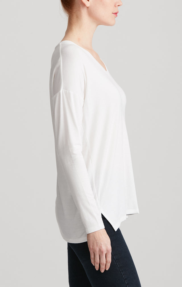 Silo - White - Modal Boyfriend Tee - On Model