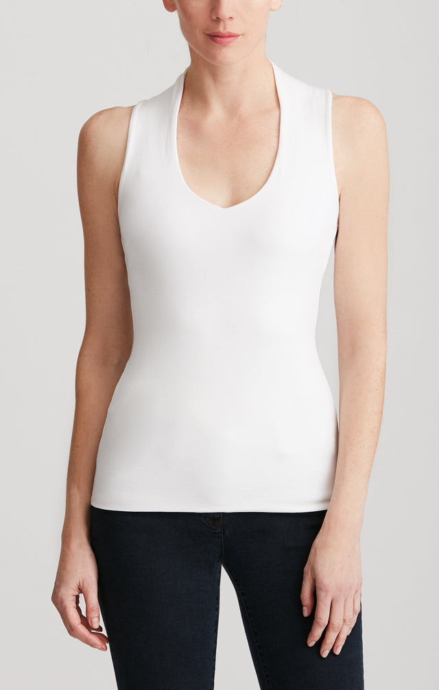 Zoom White - Creped Knit Top - On Model