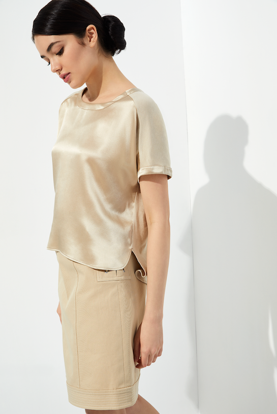 Dune - Silk Pullover Tee - On Model