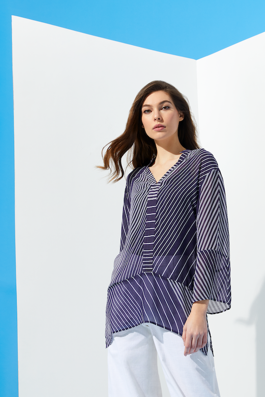 Variant - Silk Resort Tunic - On Model