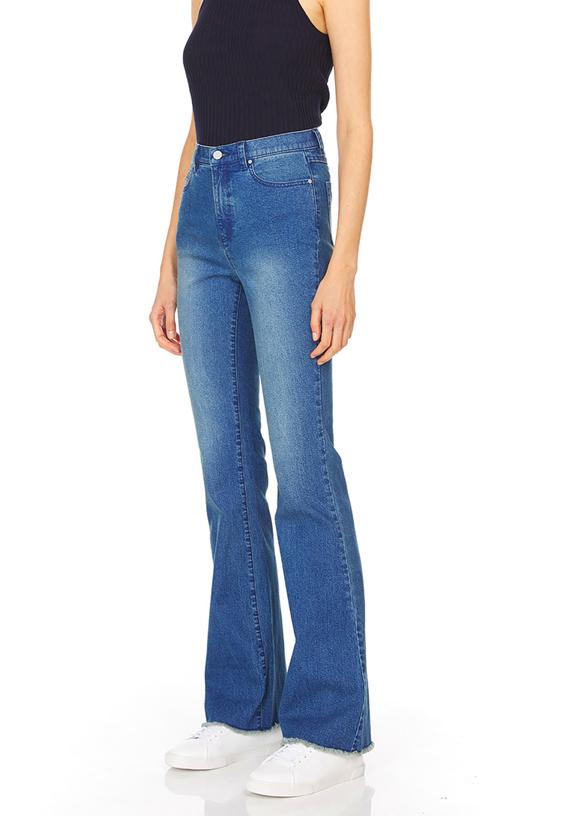 Venus - Italian Denim Jeans - On Model