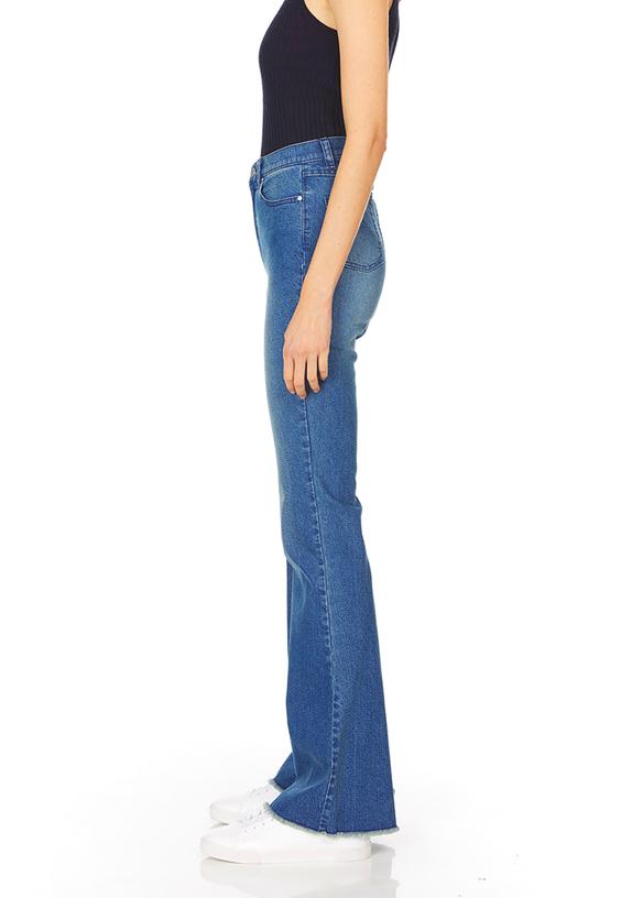 Venus - Italian Denim Jeans - On Model