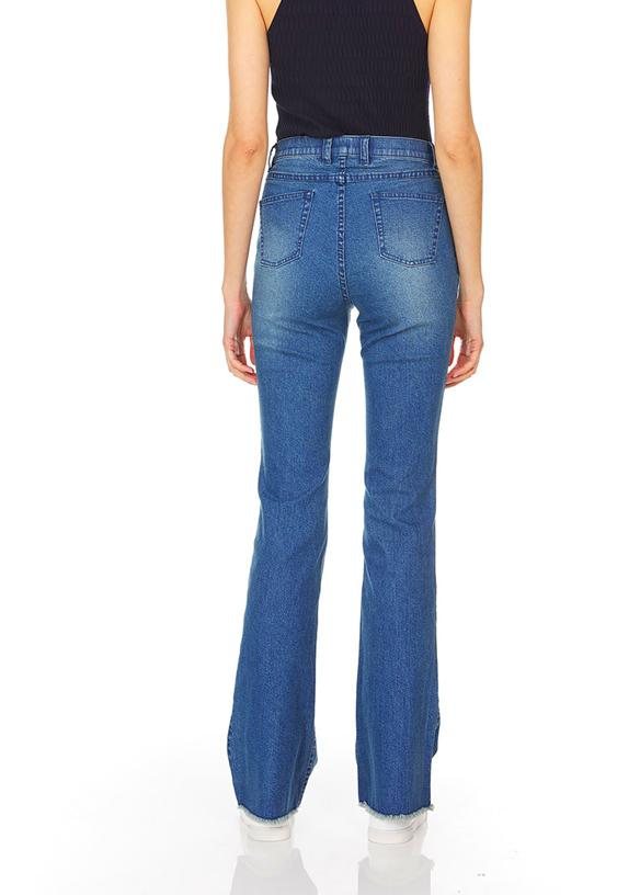 Venus - Italian Denim Jeans - On Model