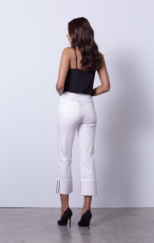 Coachella - Blue-Tipped Boyfriend Jeans - On Model